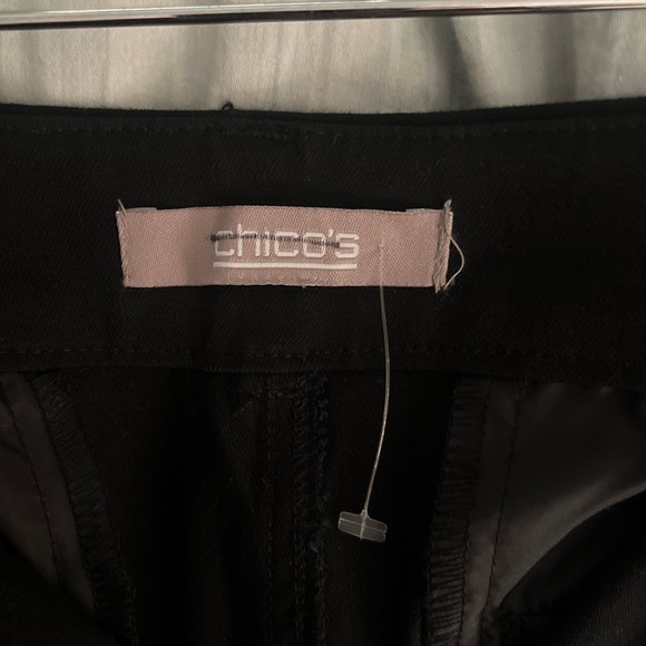 Chico’s Black Capris Size 12 Brand New - Picture 3 of 4